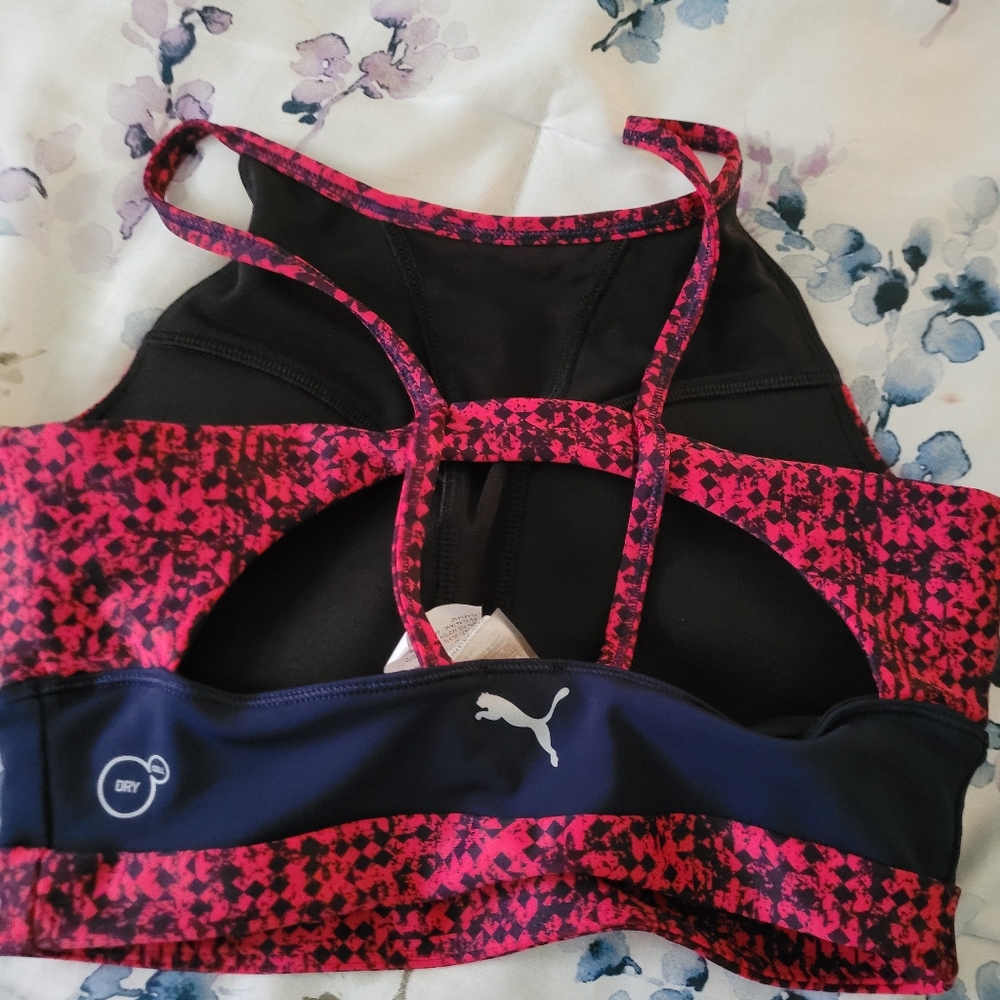 Puma sports top
